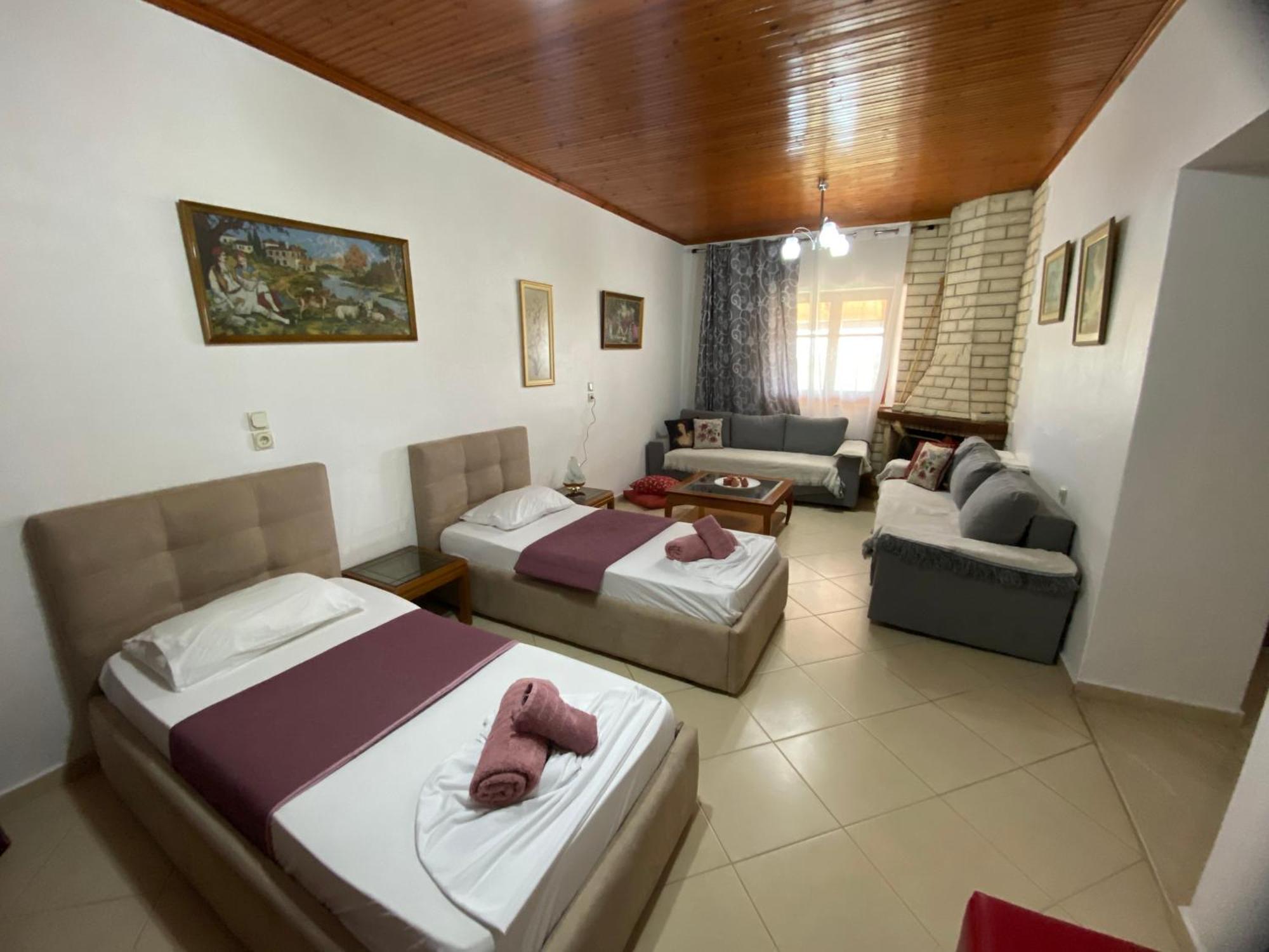 Farmhouse Qeparo Appartement